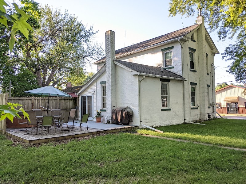 The White House Inn - Event Venue in Nauvoo, Illinois