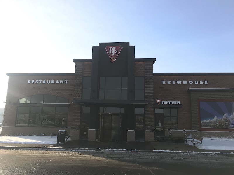 BJ's Restaurant & Brewhouse - Event Venue in Fort Wayne, Indiana