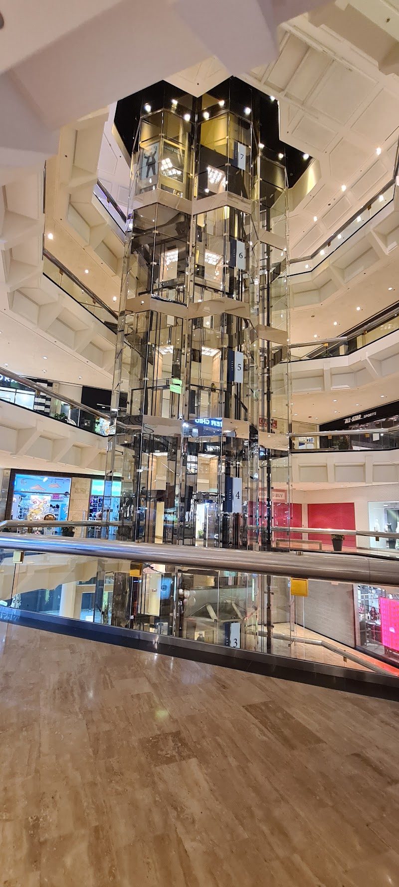 Water Tower Place Parking - Event Venue in Chicago, Illinois