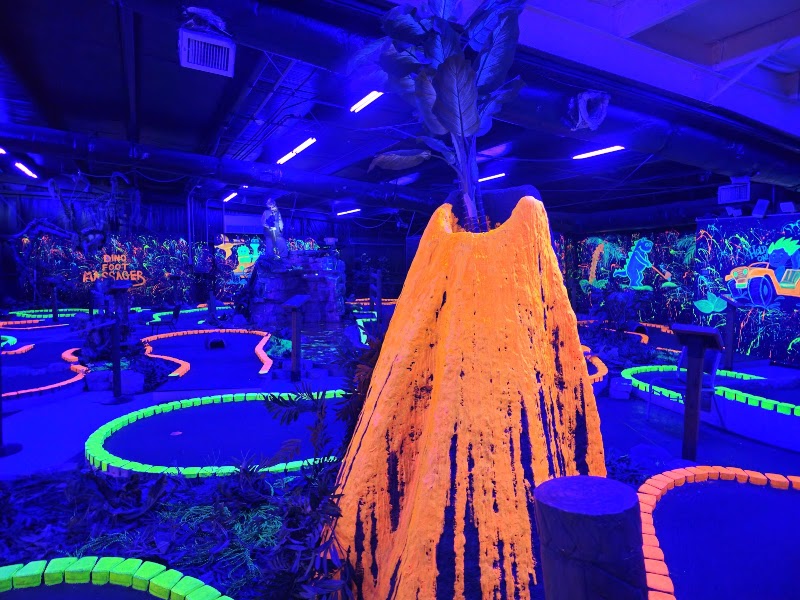 T-Rex Golf - Event Venue in Hot Springs, Arkansas