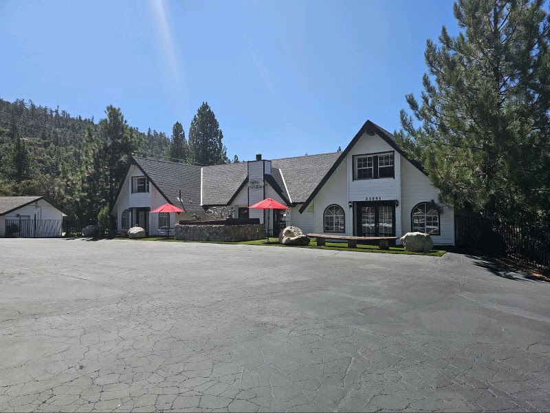 Alhatti Christian Mountain Resort - Event Venue in Idyllwild-Pine Cove, California