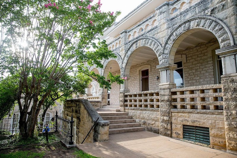 Chateau Bellevue | ATX - Event Venue in Austin, Texas