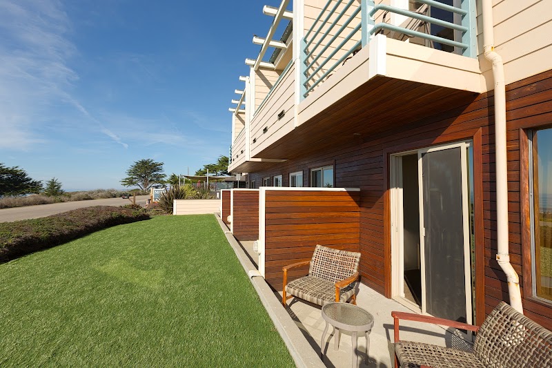 Cambria Landing Inn & Suites - Event Venue in Cambria, California