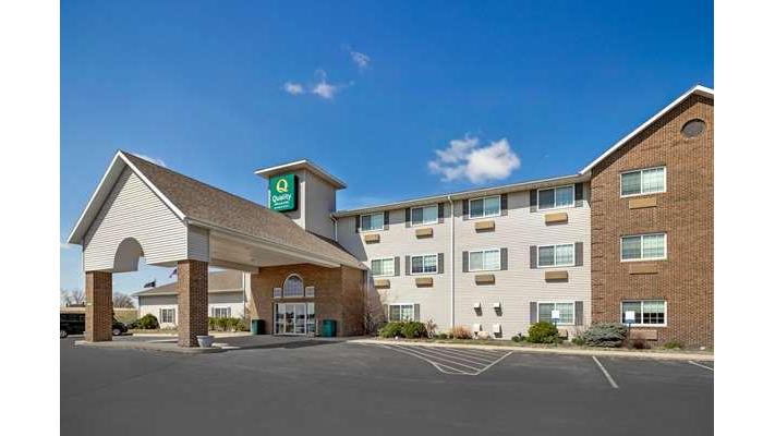 Quality Inn & Suites Fort Madison near Hwy 61 - Event Venue in Fort Madison, Iowa