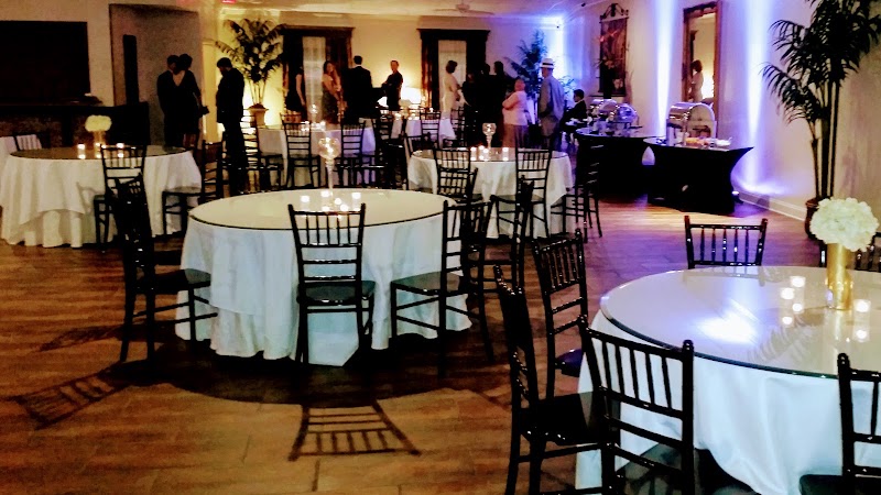 Courtyard On the Ridge - Event Venue in Harahan, Louisiana