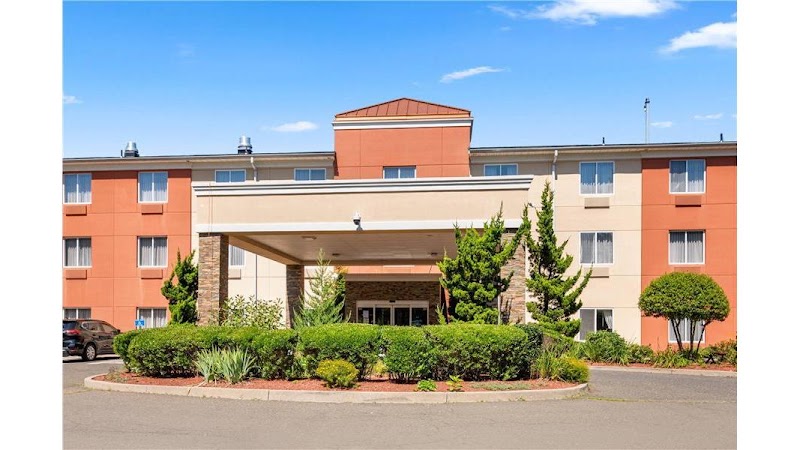 Quality Suites Stratford - Event Venue in Stratford, Connecticut