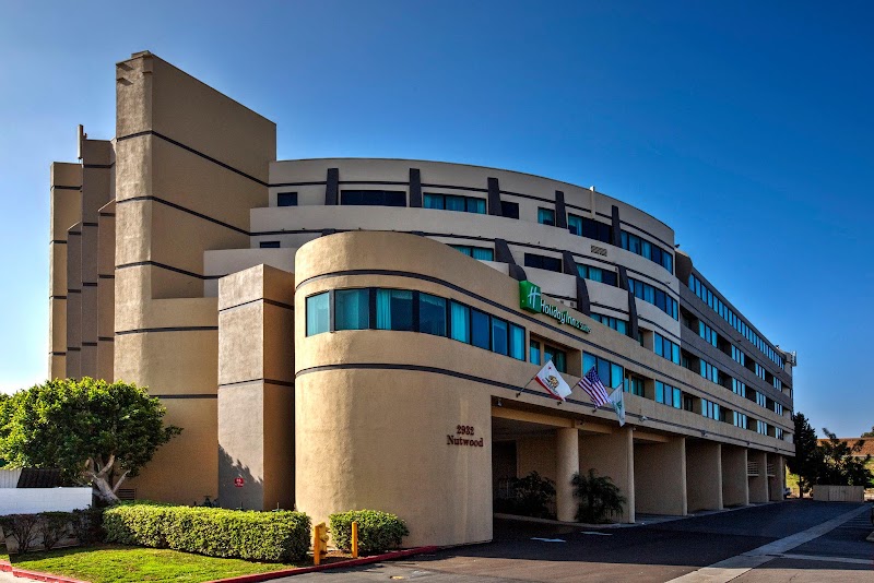 Holiday Inn & Suites Anaheim - Fullerton - Event Venue in Fullerton, California