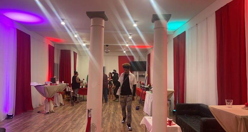 The McKinley Art Lounge - Event Venue in Tacoma, Washington