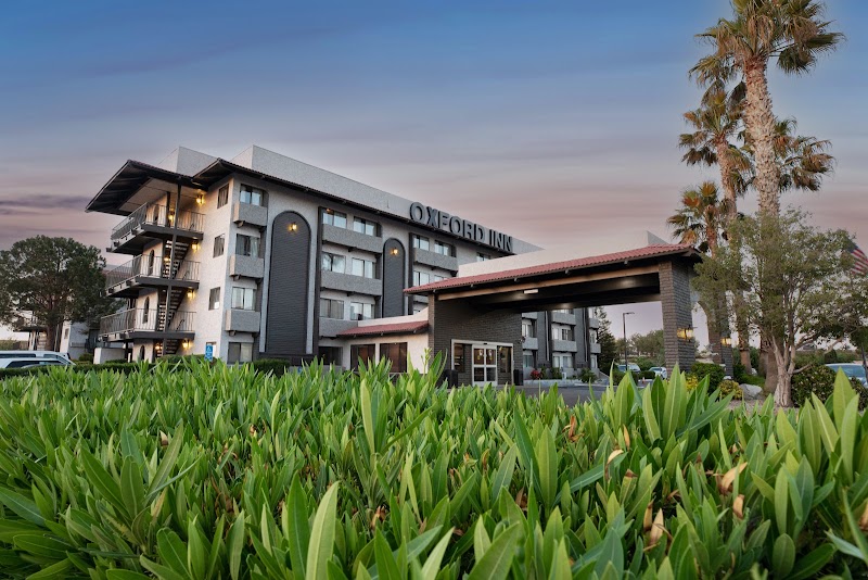 Oxford Suites Lancaster - Event Venue in Lancaster, California