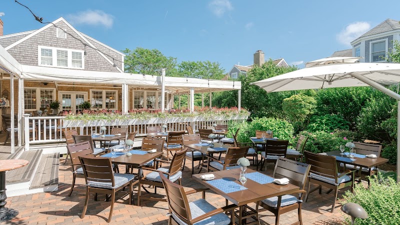 TOPPER'S - Event Venue in Nantucket, Massachusetts