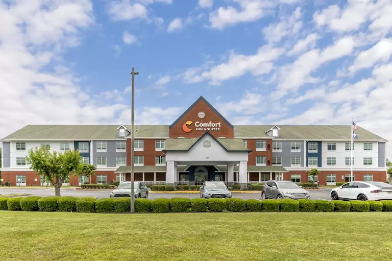 Comfort Inn & Suites Hampton near Coliseum - Event Venue in Hampton, Virginia