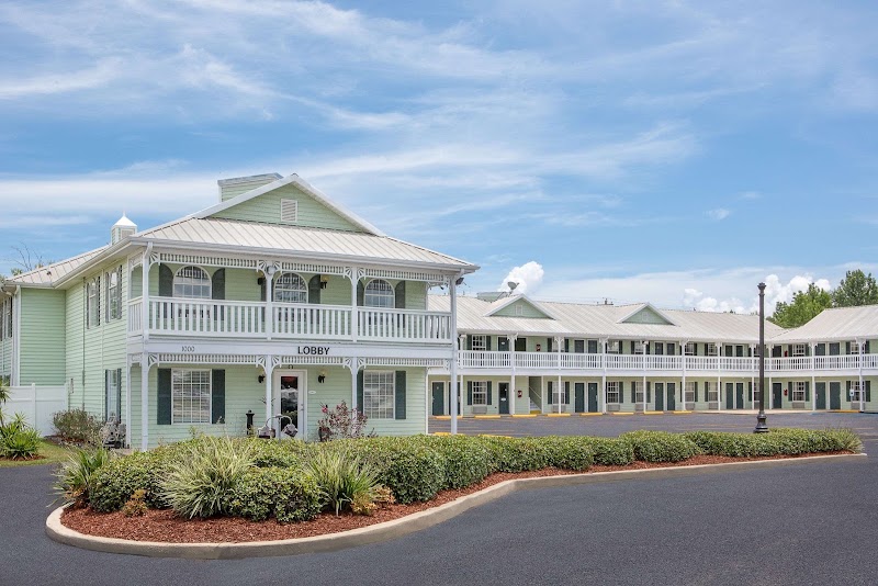 Super 8 by Wyndham Bay St. Louis - Event Venue in Bay St. Louis, Mississippi