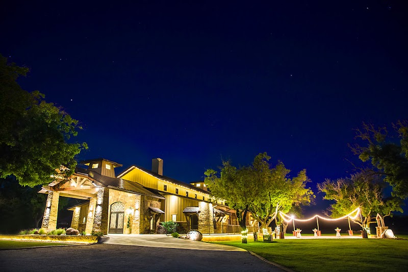 The Lodge at Country Inn Cottages - Event Venue in Fredericksburg, Texas