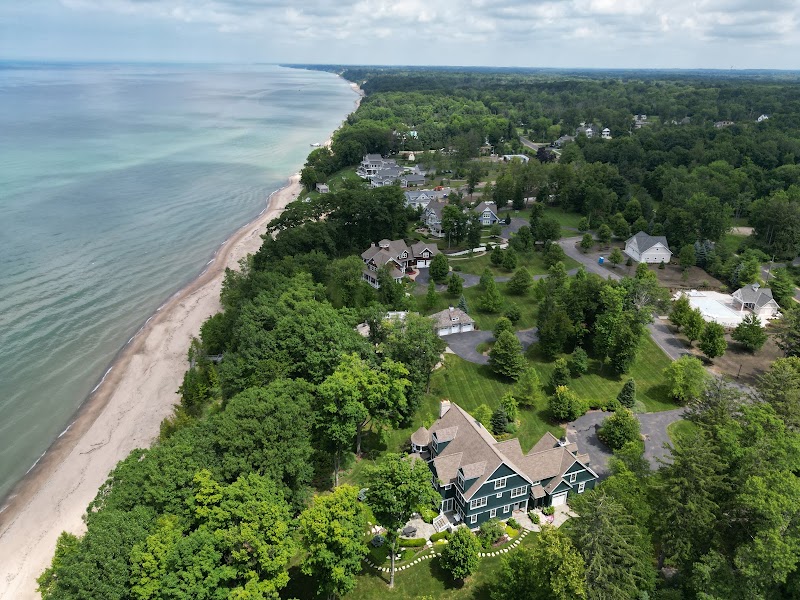 Sleepy Hollow Beach Resort - Event Venue in South Haven, Michigan