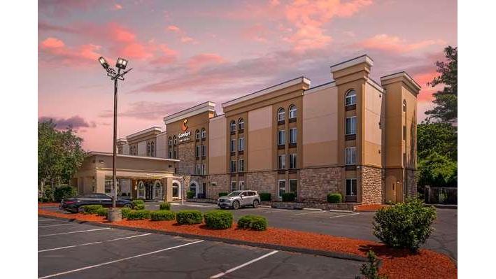 Comfort Inn & Suites East Hartford - Hartford - Event Venue in East Hartford, Connecticut