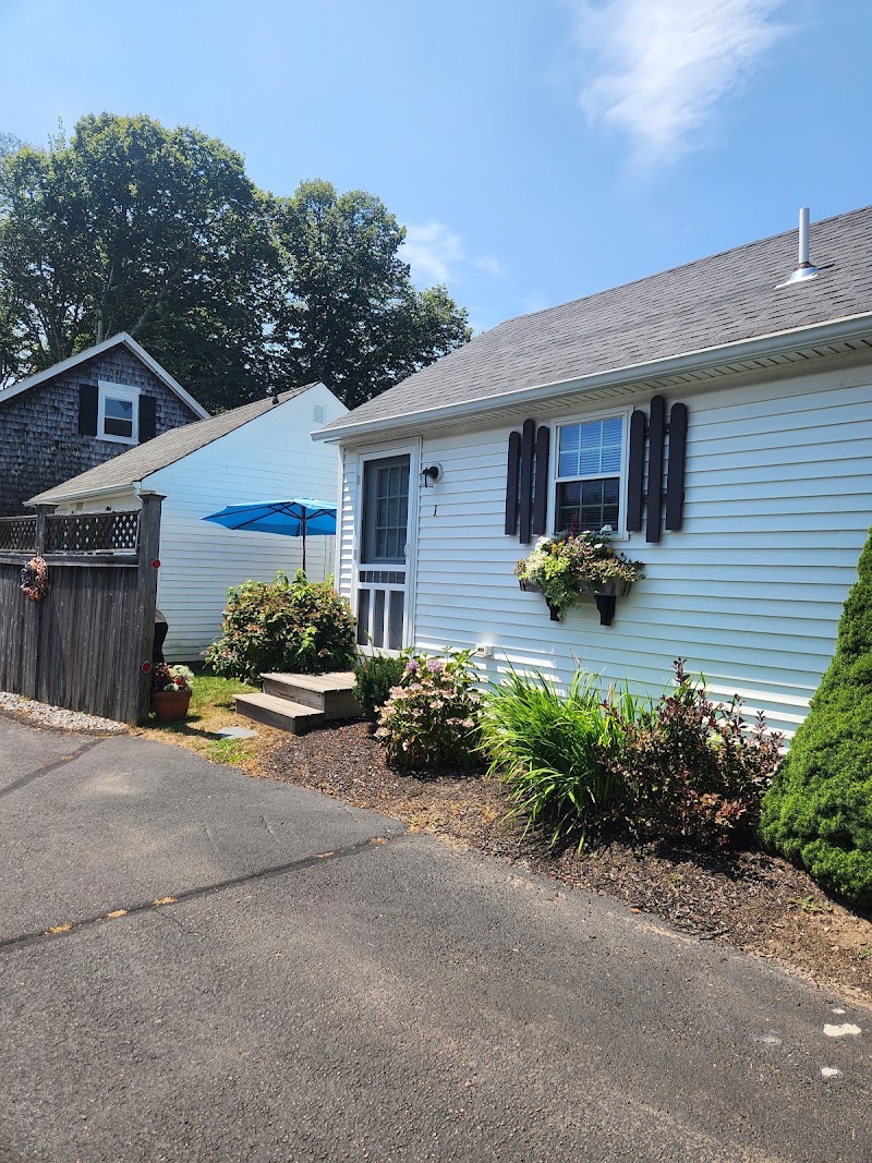 Hathaways Guest Cottages - Event Venue in Charlestown, Rhode Island