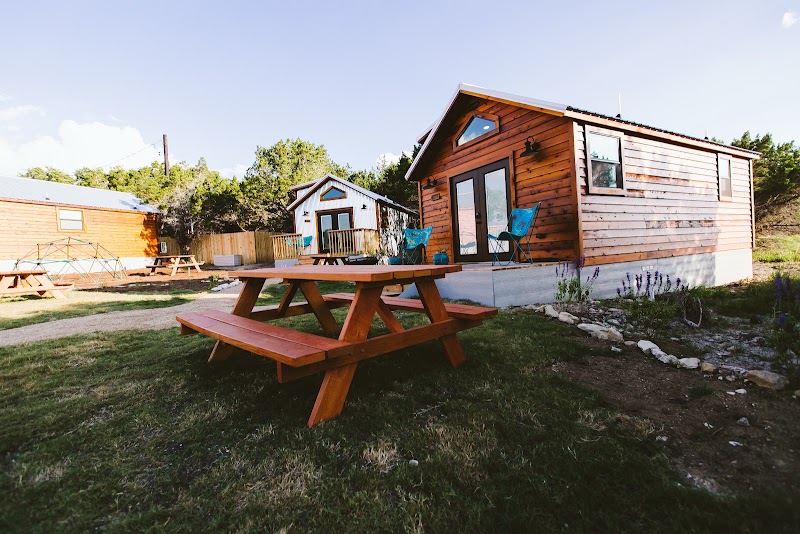 D6 Retreat - Event Venue in Dripping Springs, Texas