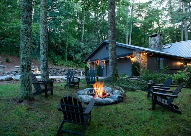 Chambers Realty & Vacation Rentals - Event Venue in Highlands, North Carolina