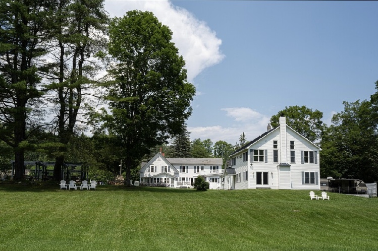Lincoln Inn & Gallery - Event Venue in Woodstock, Vermont