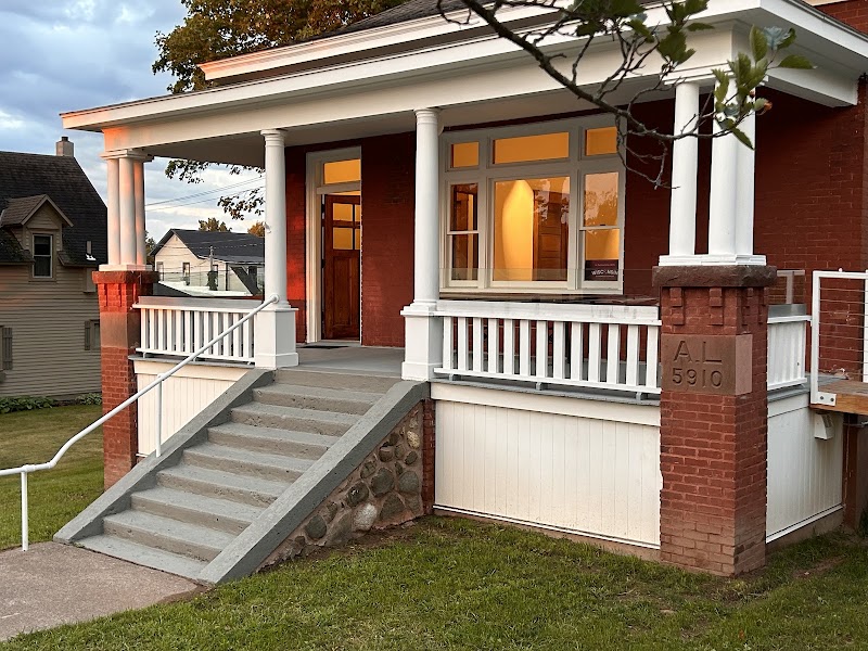 Island Gateway | Gallery and Gathering - Event Venue in Bayfield, Wisconsin