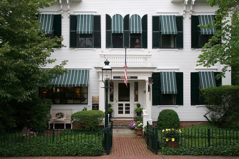 The Edgartown Art Gallery, Inc. - Event Venue in Edgartown, Massachusetts