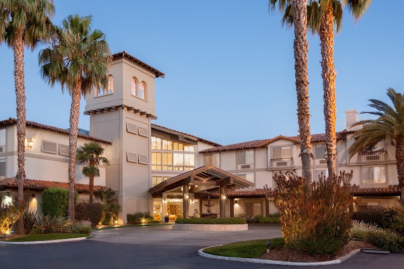 DoubleTree by Hilton Hotel Campbell - Pruneyard Plaza - Event Venue in Campbell, California