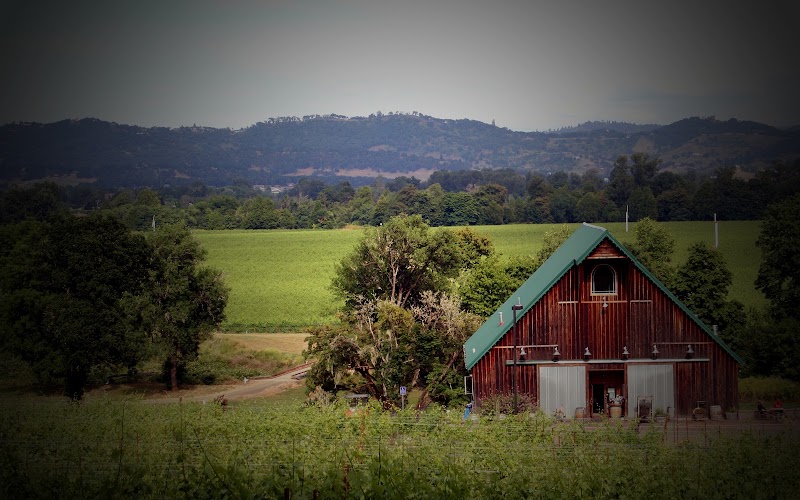 Melrose Vineyards - Event Venue in Roseburg, Oregon