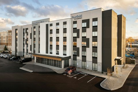 Fairfield by Marriott Inn & Suites Cincinnati Oakley - Event Venue in Cincinnati, Ohio