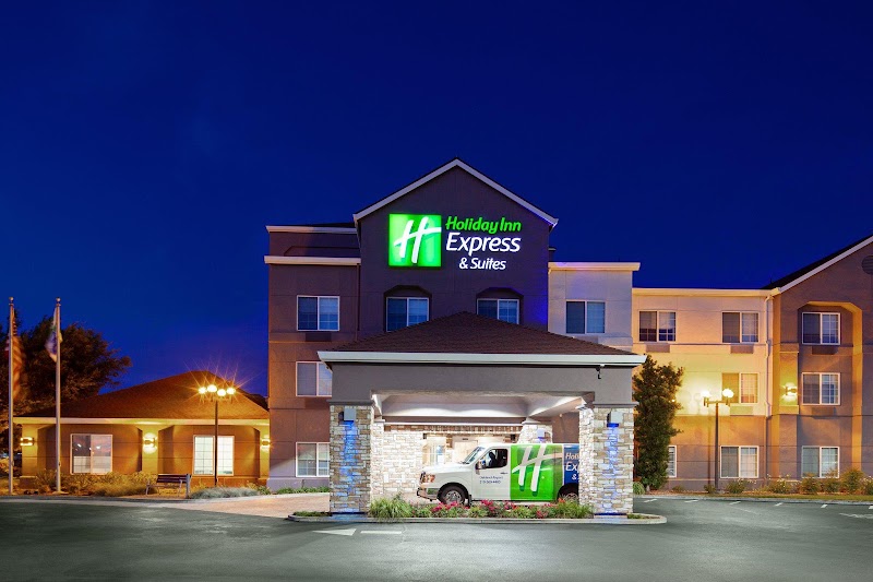 Holiday Inn Express & Suites Oakland-Airport by IHG - Event Venue in Oakland, California