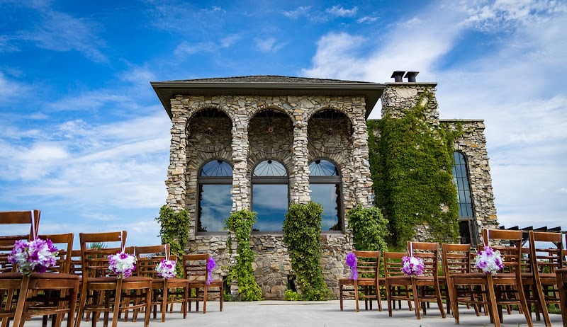 The Castle Vineyard - Event Venue in Cleveland, Wisconsin