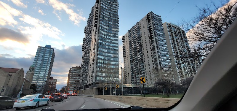 Hollywood Towers - Event Venue in Chicago, Illinois