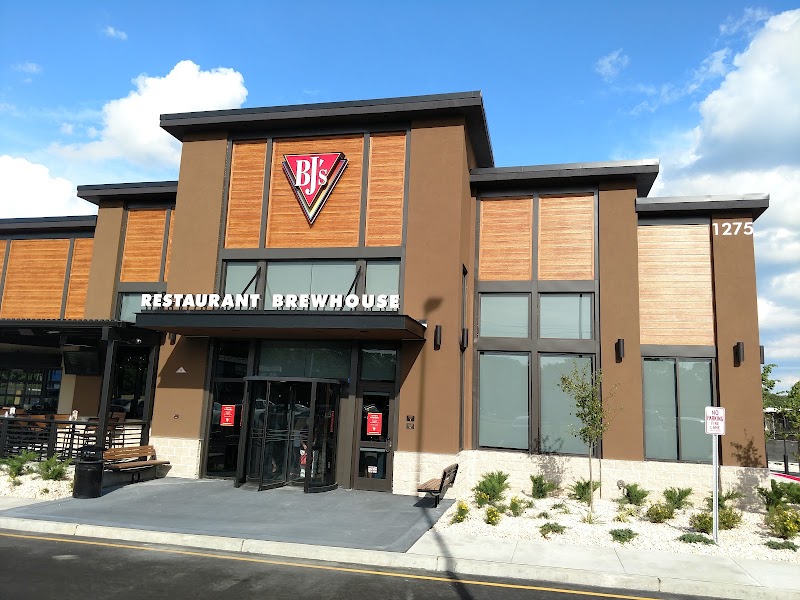 BJ's Restaurant & Brewhouse - Event Venue in Toms River, New Jersey