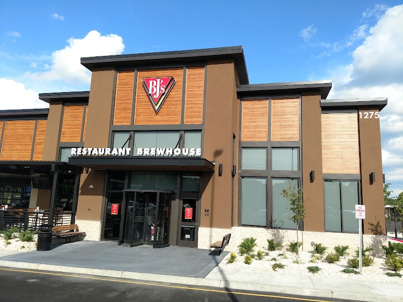 BJ's Restaurant & Brewhouse - Event Venue in Toms River, New Jersey