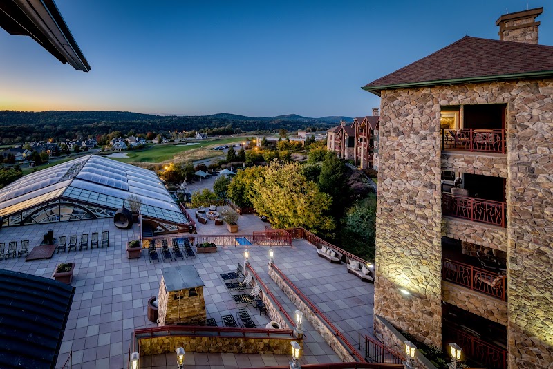 Grand Cascades Lodge - Event Venue in Hamburg, New Jersey