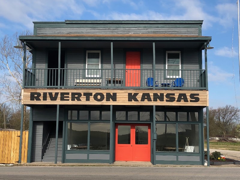 The Old Riverton Post B&B and Event Center - Event Venue in Riverton, Kansas