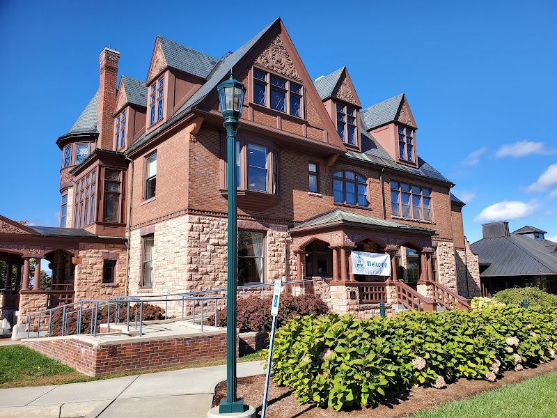 UVM Alumni House - Event Venue in Burlington, Vermont