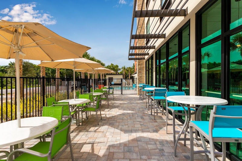 Holiday Inn Express & Suites Ft Myers Beach-Sanibel Gateway by IHG - Event Venue in Fort Myers Beach, Florida