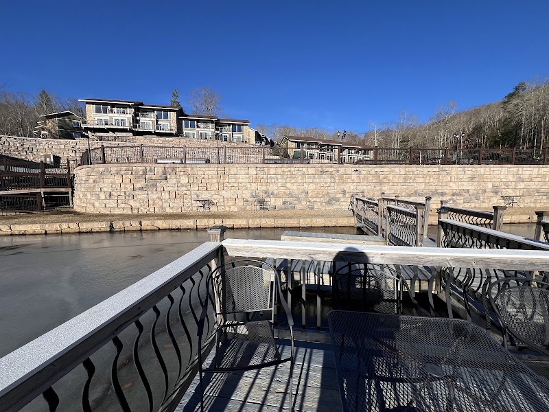 Blue Ridge Village Resort - Event Venue in Beech Mountain, North Carolina