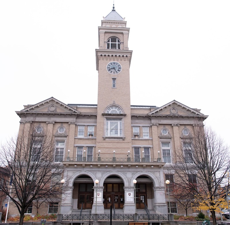 Montpelier CITY HALL AUDITORIUM ARTS CENTER - Event Venue in Montpelier, Vermont