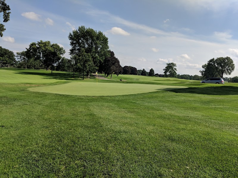 Lake Geneva Country Club - Event Venue in Lake Geneva, Wisconsin