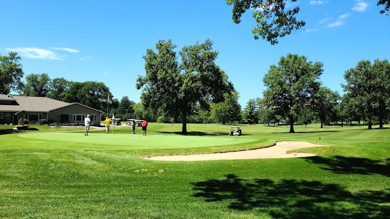 Pella Golf & Country Club - Event Venue in Pella, Iowa