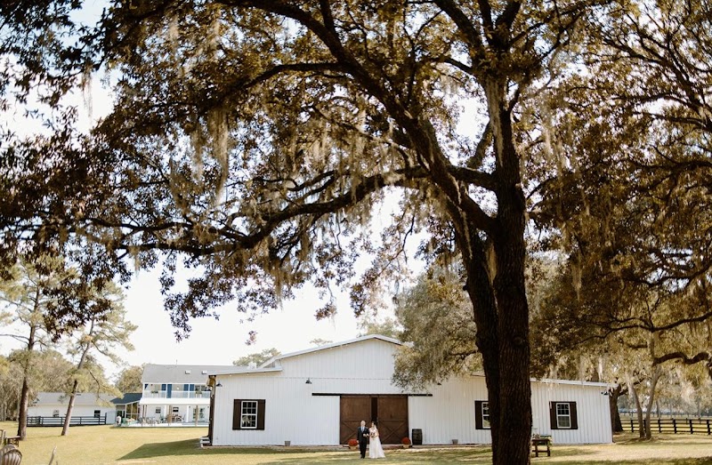 The Farmhouse on 44 - Event Venue in Eustis, Florida