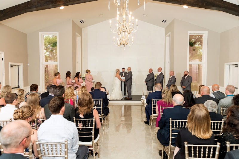 Vintage Gardens Wedding Chapel and Event Center - Event Venue in Fraser, Michigan