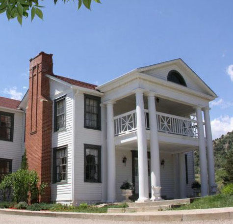 Willow Ridge Manor - Event Venue in Morrison, Colorado