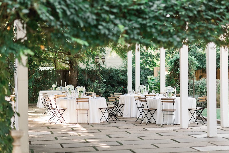 Daffodil Hill - Event Venue in Bethany, Oklahoma