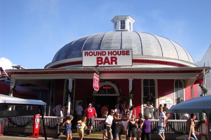 A Place at the Bay - Event Venue in Put-in-Bay, Ohio