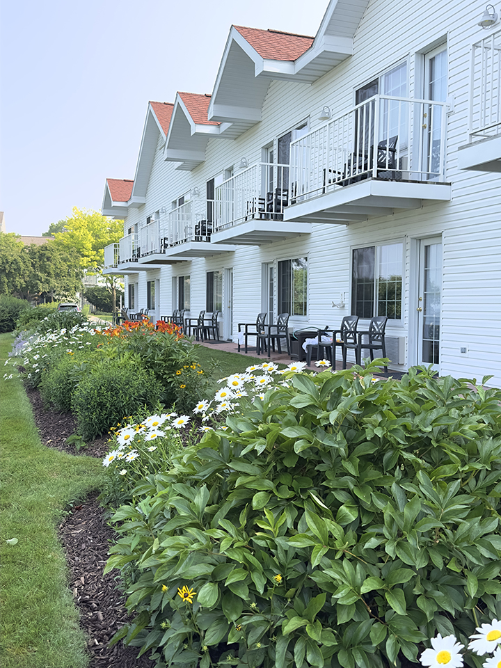 Ephraim Shores Resort - Event Venue in Ephraim, Wisconsin