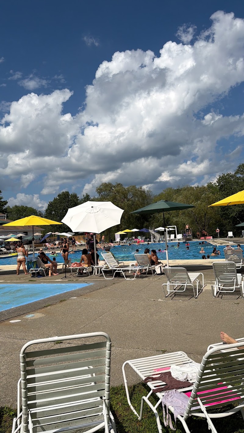 Macaw Country Club - Event Venue in Seekonk, Massachusetts
