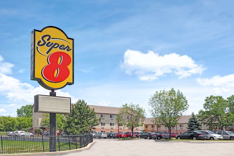 Super 8 Chicago O'Hare Airport - Event Venue in Elk Grove Village, Illinois