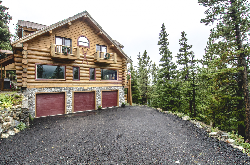 The Silver Lake Lodge - Event Venue in Idaho Springs, Colorado